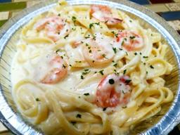 Fettuccine Alfredo with Shrimp