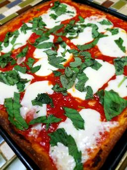 Cheese Sicilian Pizza